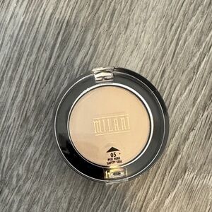 Milani Eyeshadow - Pearl Beige